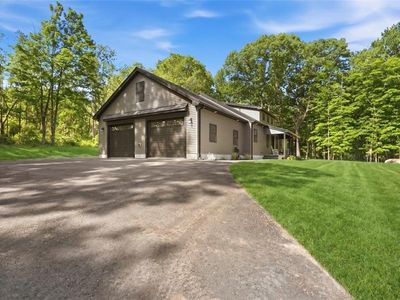93 Sayles Hill Rd, North Smithfield, RI, 02896