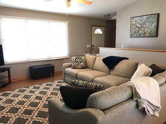 5th image of 2030 Gunnison Dr