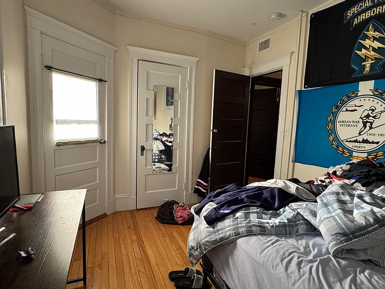 346 Faneuil St #4 — Photo 3