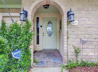 11719 Brighton Ln, Meadows Place, TX 77477