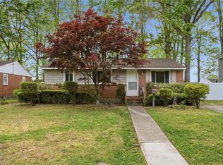 1206 Cleona Dr, Chesapeake, VA 23324
