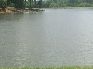 206 N Lake Emory Dr, Inman, SC 29349