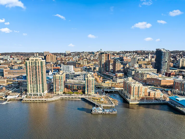 hudson-park-drone-12