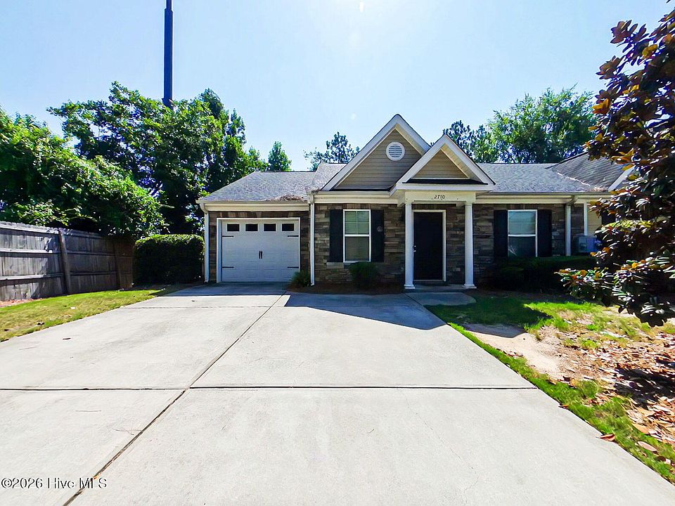 1st image of 2710 York Ct