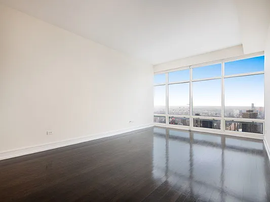 Rented by Sotheby's International Realty | media 34
