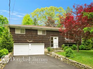 28 Allan Ln, Mount Kisco, NY 10549
