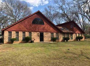 213 Cambridge Ln, Longview, TX 75601