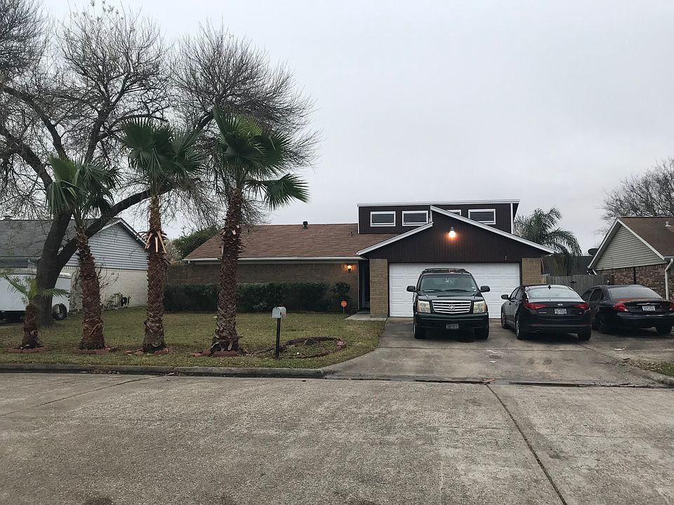 1st image of 2517 22nd Ave N