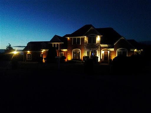 2nd image of 111 Mosby Ct