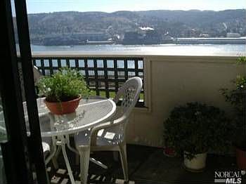 3rd image of 1201 Glen Cove Pkwy APT 1115