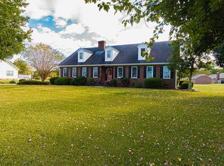 7063 Stantonsburg Rd, Farmville, NC 27828