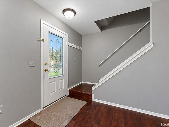 3rd image of 24264 Bashian Dr