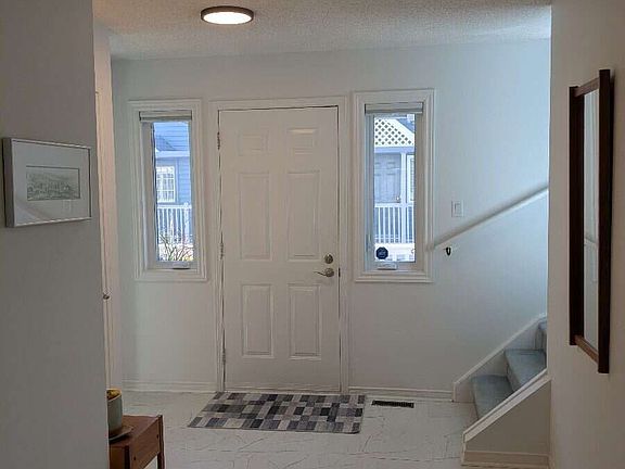 2nd image of 817 High St #1