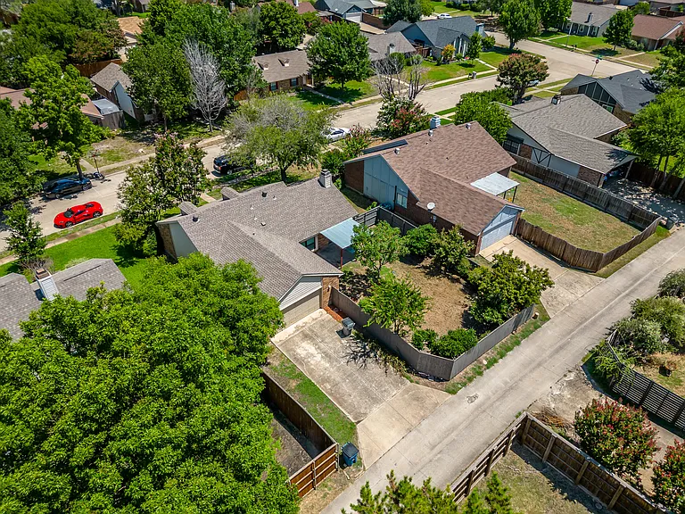1320 Clearview Dr — Photo 29