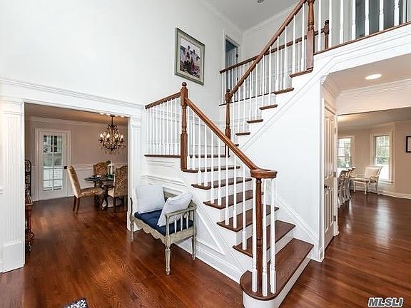 5th image of 7 Catalina Ct