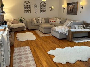 3136 Hoen Ave, Santa Rosa, CA 95405