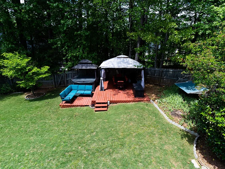 4836 Cedar Wood Dr SW — Photo 9