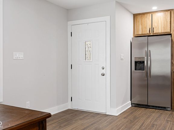 4th image of 4156 W Bertha St