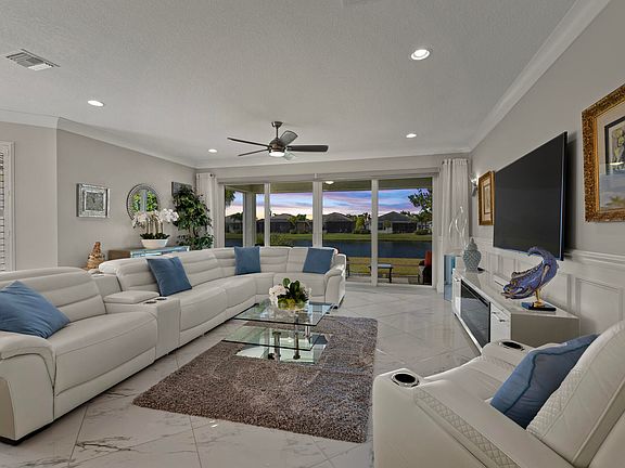 4th image of 10973 SW Sunray Street