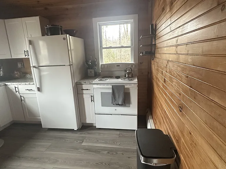 118 Town Farm Rd — Photo 4