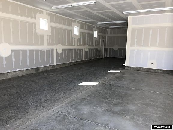 2nd image of 1105 Remington Blvd