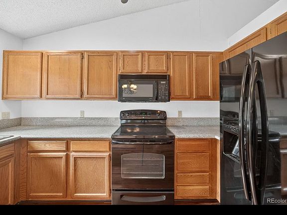 2nd image of 250 Cypress Ln
