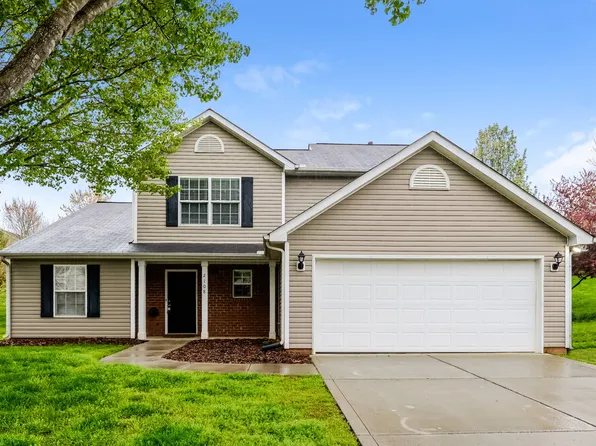 2108 Thorn Crest Dr, Waxhaw, NC 28173