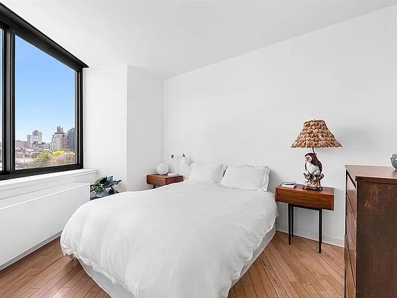 3rd image of 230 Ashland Pl #12K