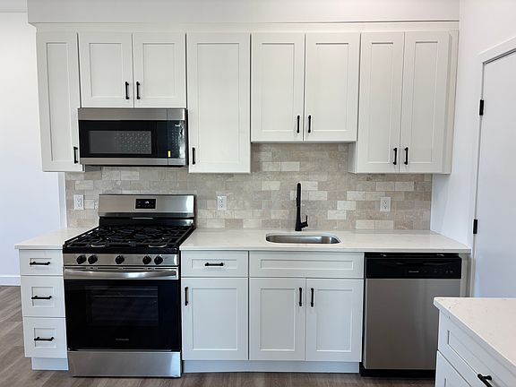 4th image of 14 Garden St #6