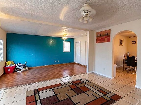 2nd image of 5516 Corsicana Ave