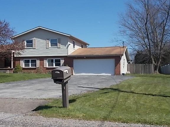 3rd image of 725 Esme Dr