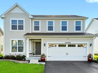 12305 S Prairie Ridge Ln, Plainfield, IL 60585