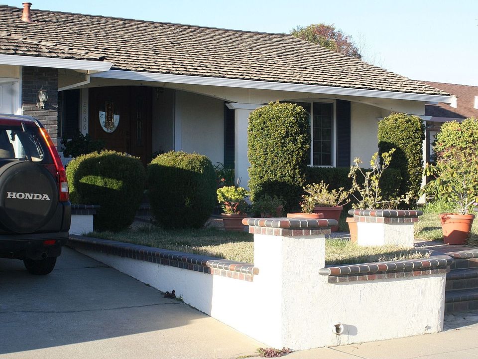 2nd image of 2866 Encinitas Ct