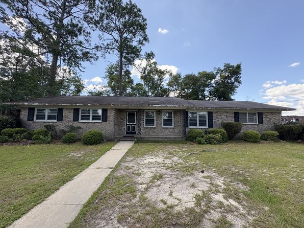 603 Waters Dr