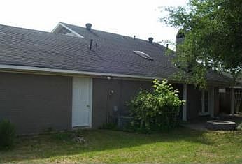 2nd image of 9924 Village Green Dr
