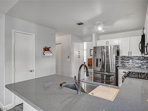 4th image of 3234 Morning Springs Dr