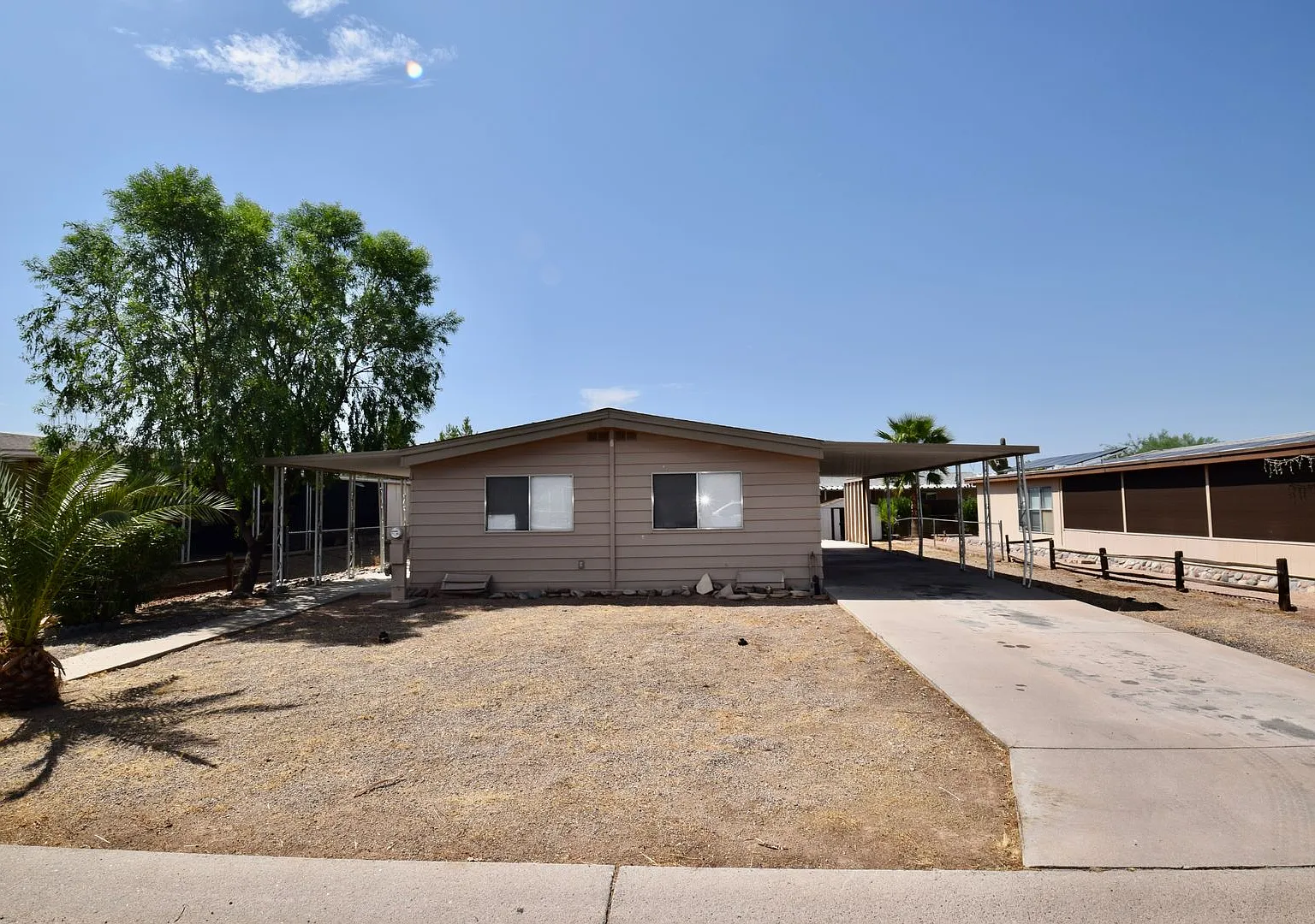 3 bed 2 bath Mesa home in a quiet neighborhood! — Photo 1