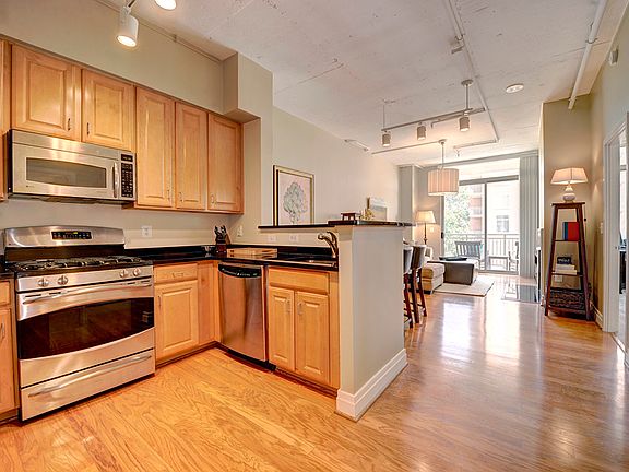 4th image of 4490 Market Commons Dr Unit 311