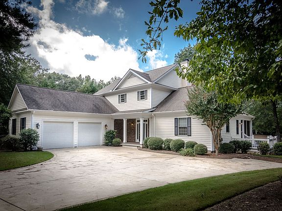 2nd image of 228 Broadlands Dr