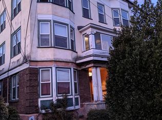 1914 E Republican St, Seattle, WA 98112