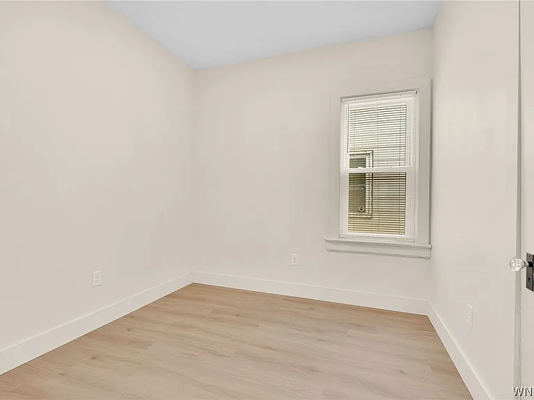 2206 Main St #1 — Photo 30