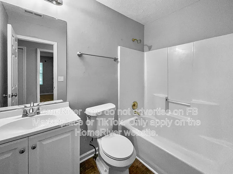1032 Winterglen Way — Photo 13