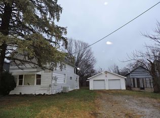 5184 E Wooster Rd, Pierceton, IN 46562