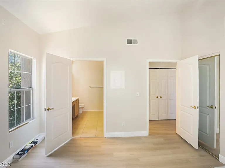 7632 Pacific Hills Ave #203 — Photo 20