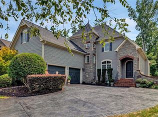 470 Bel Bridge Cir, Midlothian, VA 23113