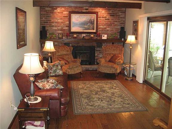 4th image of 118 Highpoint Ln