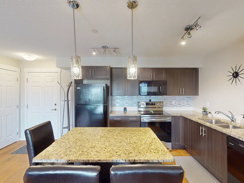 99 Copperstone Park SE #1207