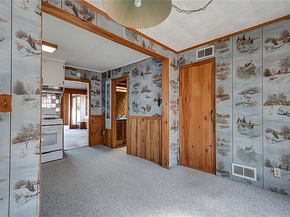 5th image of 1249 Palmer Cir