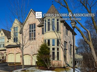 1568 W Rue James Pl, Palatine, IL 60067