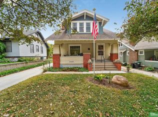 2565 Newport Ave, Omaha, NE 68112